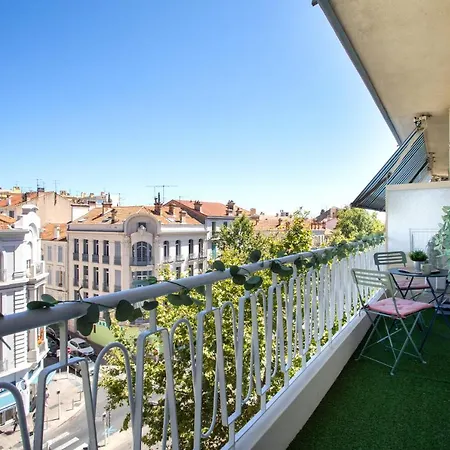 Beautiful Apartment Heart Of Cannes - Magnifique Coeur De Cannes Exterior photo